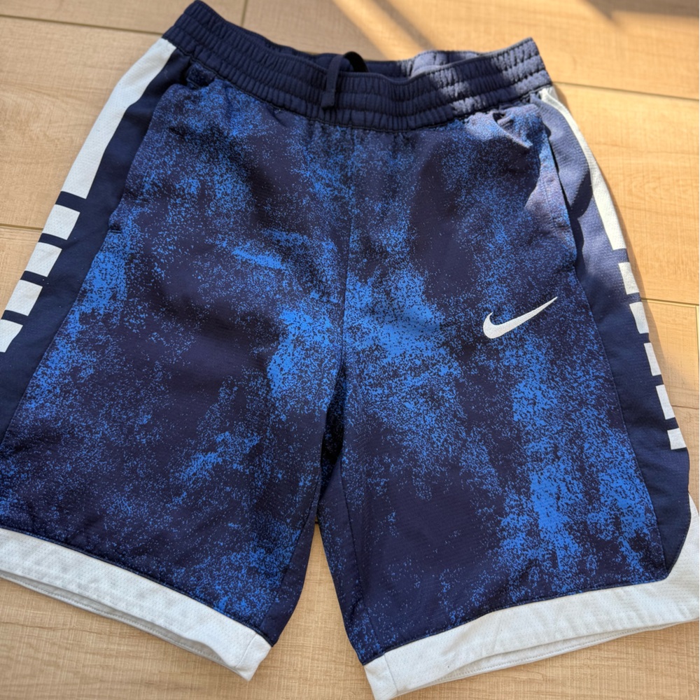 Nike Dri-FIT Navy and Blue Shorts Boys Large